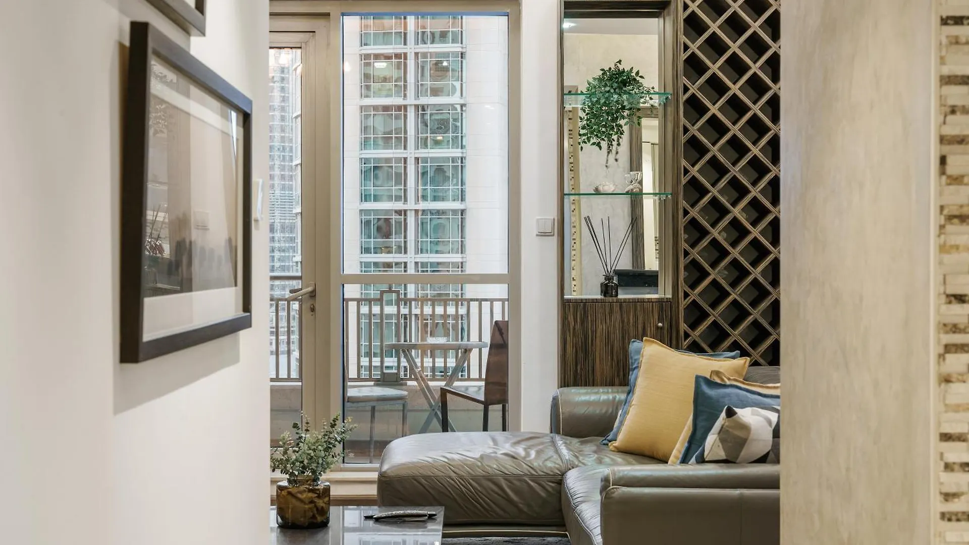 2Br In Downtown With Burj Khalifa & Fountain Views Lägenhet Dubai